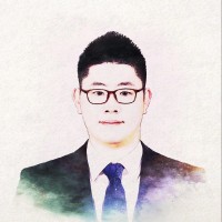김동건