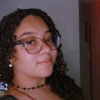 Yasmin Leite