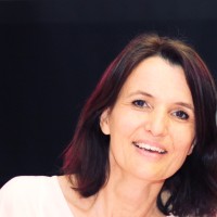 Claire Perreau