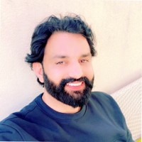 Suresh खलेरी