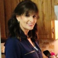 Tena Bates