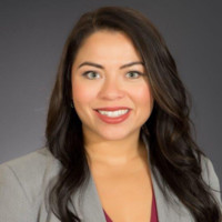 Claudia Samayoa, Cpa