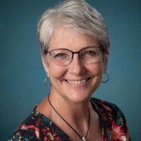 Laura J. Lau Carmean