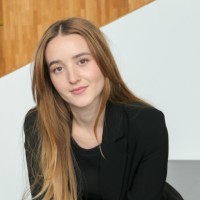 Izabela Kuhar