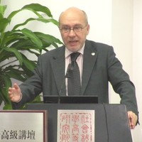 Luk Van Langenhove