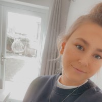 Lauren Hibbert