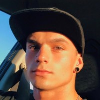 Derek Oswalt-Naasz