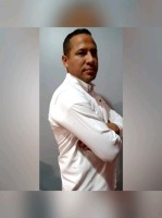 Carlos Javier Flores García