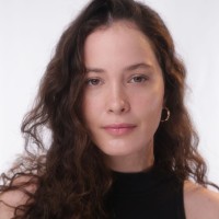 Brenda Esteves