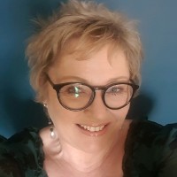 Elaine Mcharrie ( Ba Hons)