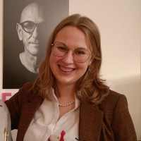 Ellen Van Laer