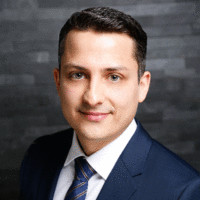 Dr. Süleyman C.