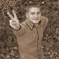 Максим Литвинов