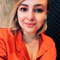 Andie Linhares