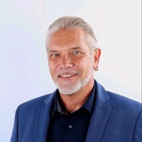 Dirk Kott