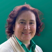 Fernanda Gonçalves MCIL Chartered Linguist