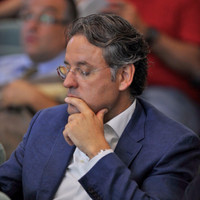 José González González