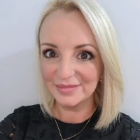 Caroline Collins