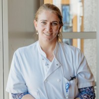 Yvonne Bernards