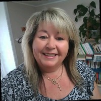 Linda Smith