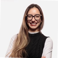 Stefany Sartorato Oliveira
