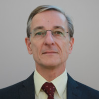 Simon King