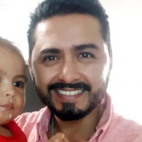 Roberto Carlos Flores Arzamendi