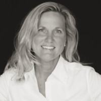 Suzanne Armstrong