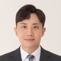 Jae Yong Lee