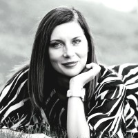 KAMILA KUJAWIŃSKA - WÓJCICKA