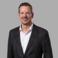 André Schneider, Cfa, Caia