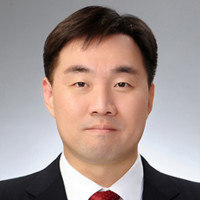 Sungho Lee