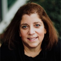 Suzanne Yallum