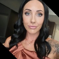 Katee Holmes