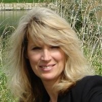 Denise Fuit - Expect The Best!