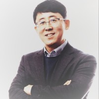 Jongphil Lee