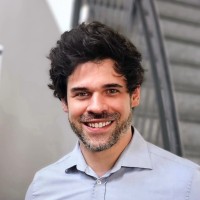 Dr. Martin Riebe