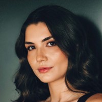 Marcella Parreiras Santos