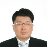 권용석