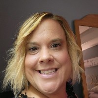 Jacqueline Theiss