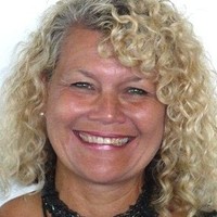 Donna Heal
