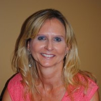 Suzanne Warren