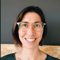 Laura Theng-Oei