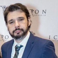 Daniel F.