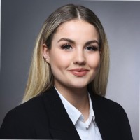 Julia Bezold