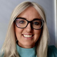 Claire Smith