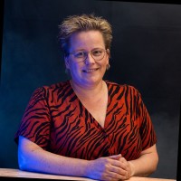 Carla van der Veen