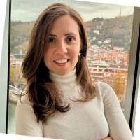 Maíra Machado