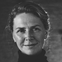 Catherine Riley