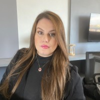 Raíssa de Queiroz Campos Ferraz